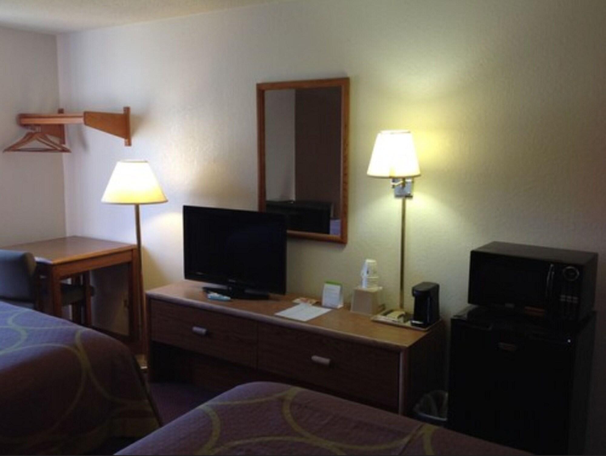 ซูเปอร์ 8 บาย วินด์แฮม วินเชสเตอร์ เวอร์จิเนีย Hotel ภายนอก รูปภาพ