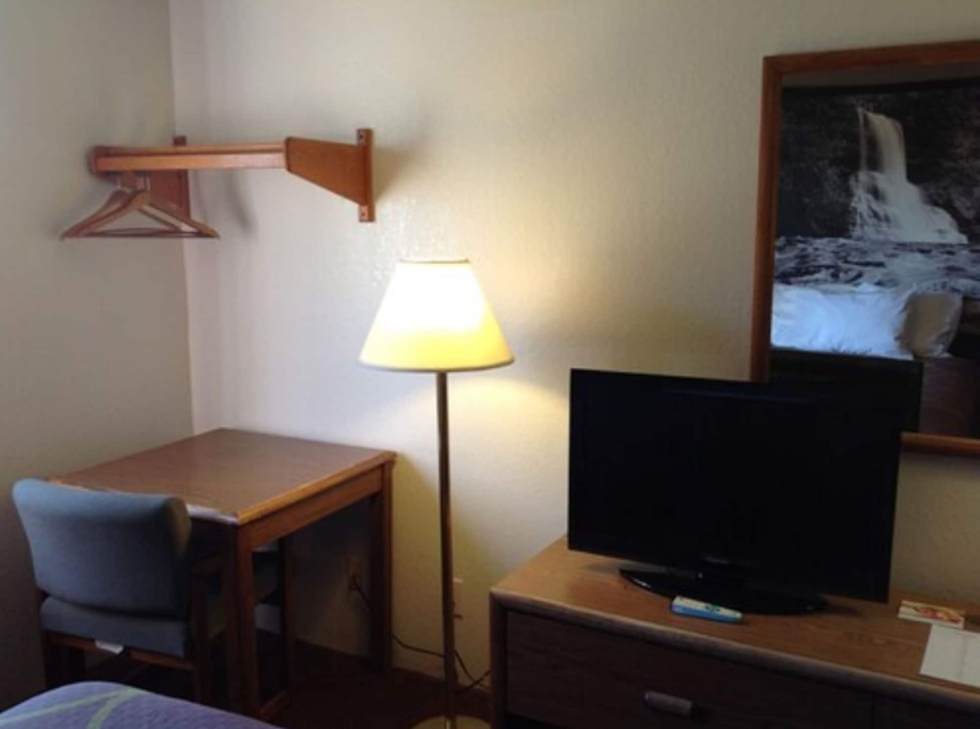 ซูเปอร์ 8 บาย วินด์แฮม วินเชสเตอร์ เวอร์จิเนีย Hotel ภายนอก รูปภาพ
